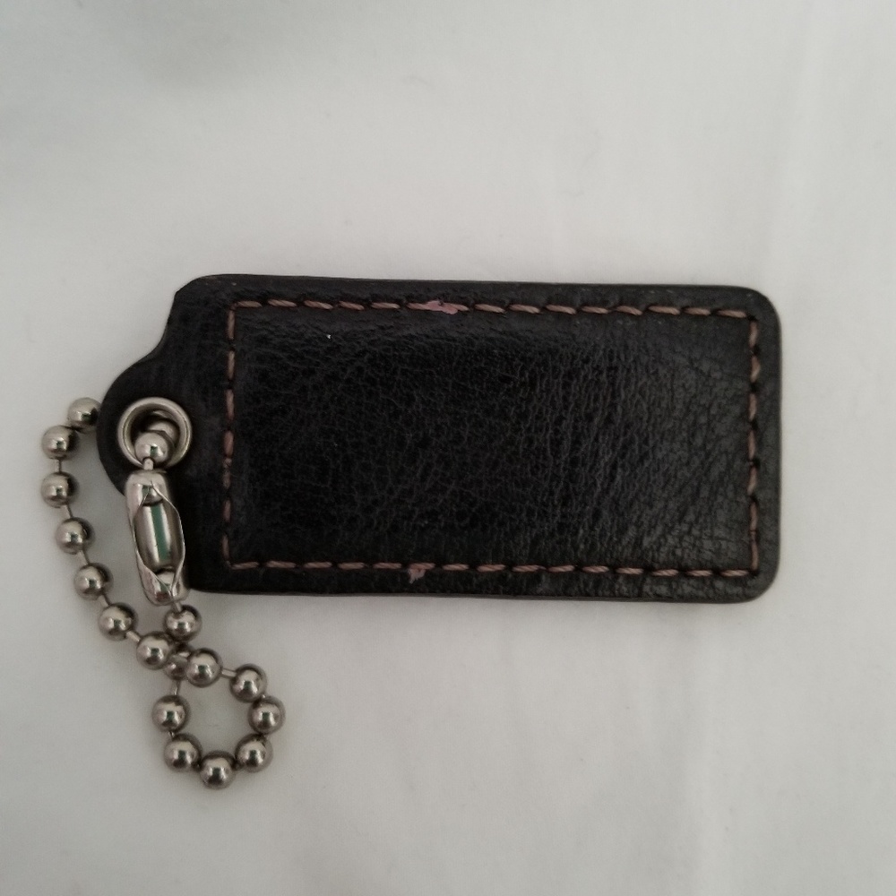 Coach tag - Picture 2 of 2
